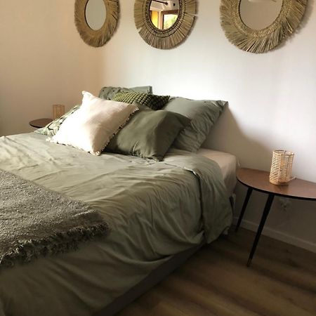 Appartement Rez De Jardin 카발레르쉬르메르 외부 사진
