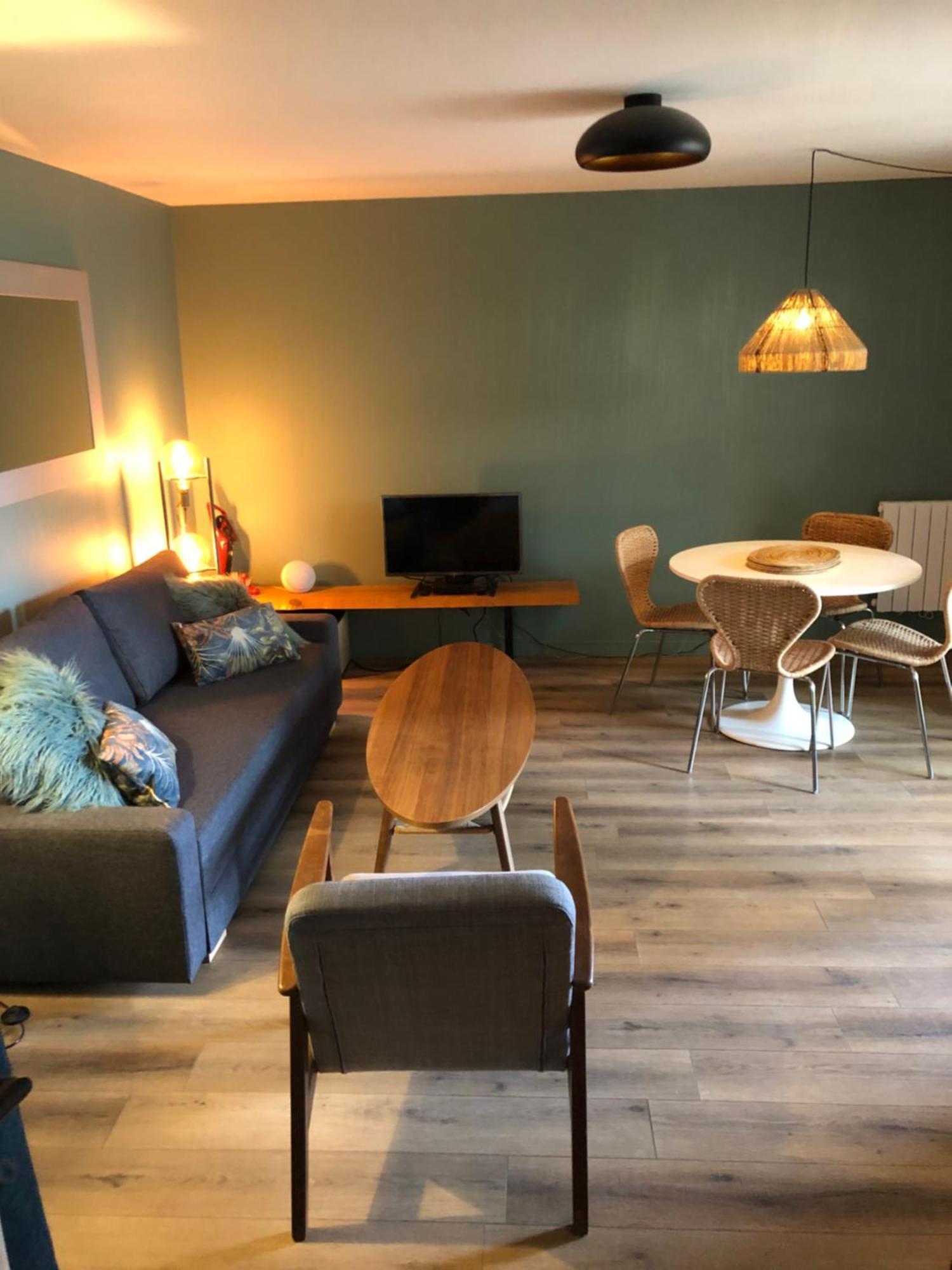 Appartement Rez De Jardin 카발레르쉬르메르 외부 사진