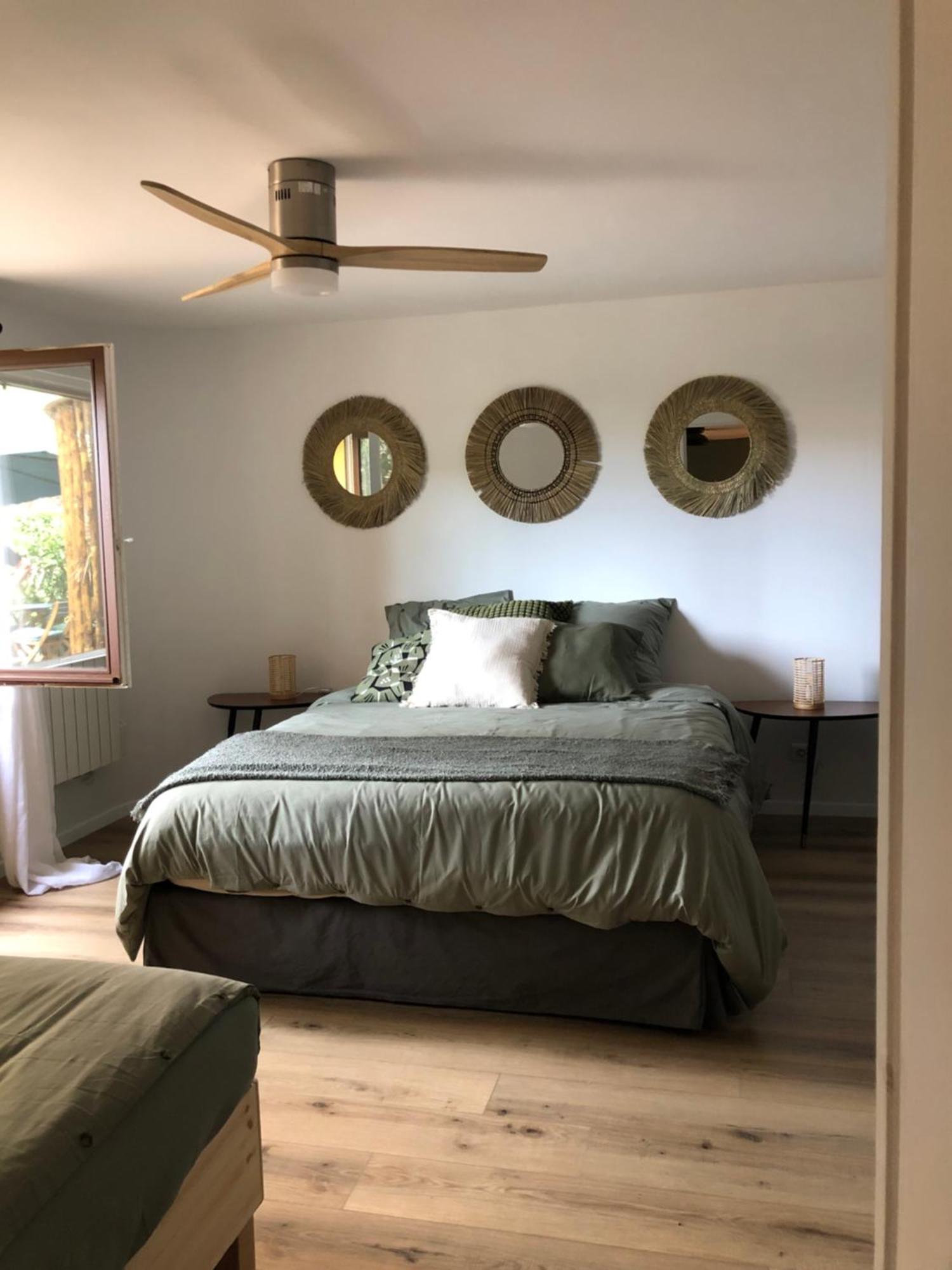 Appartement Rez De Jardin 카발레르쉬르메르 외부 사진